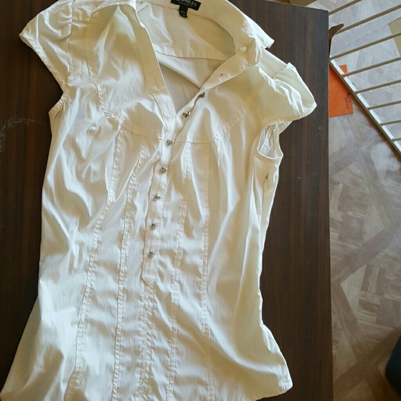 Women's  blouse