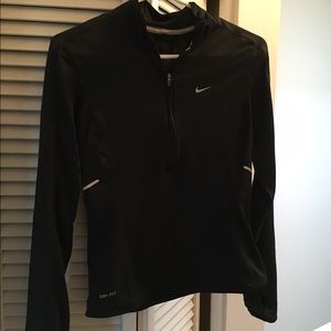 Nike Dri-fit half zip