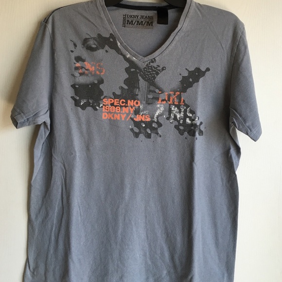 DKNY tee - Picture 1 of 1