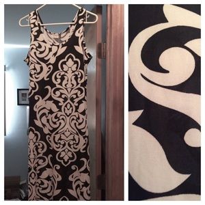 Black and white Maxi