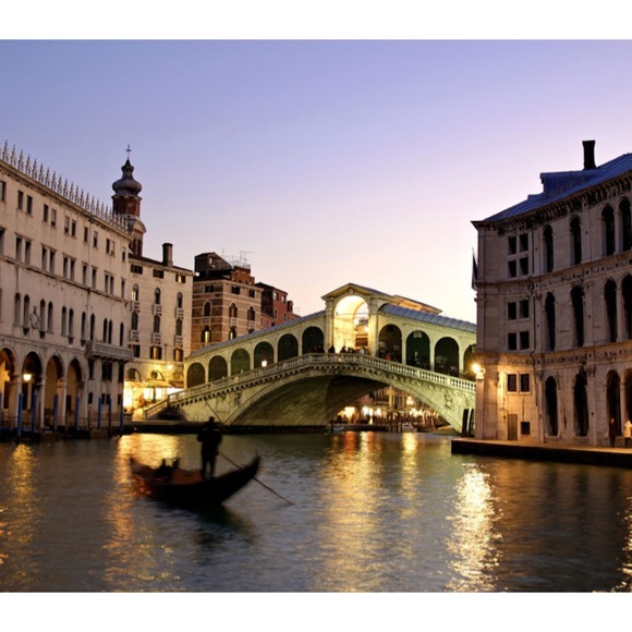 Meet your Posher, Deana