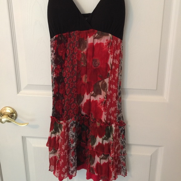 Guess dress - Picture 2 of 4