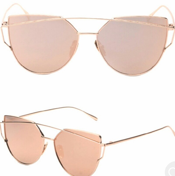 LAST ONE! Rose Gold Mirrored Cat Eye Sunglasses - Picture 3 of 4