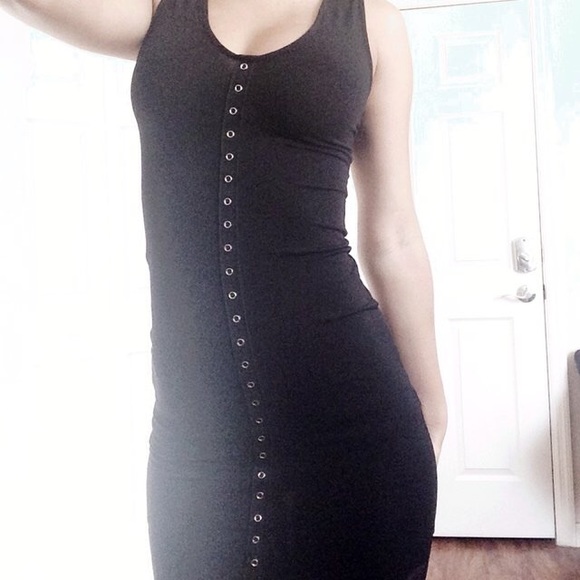 Black body con dress buttoned down