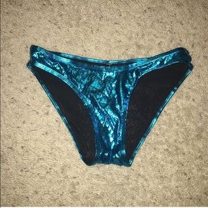 scale bikini bottoms