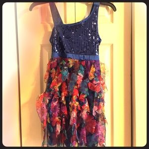 Super cute girl's dress