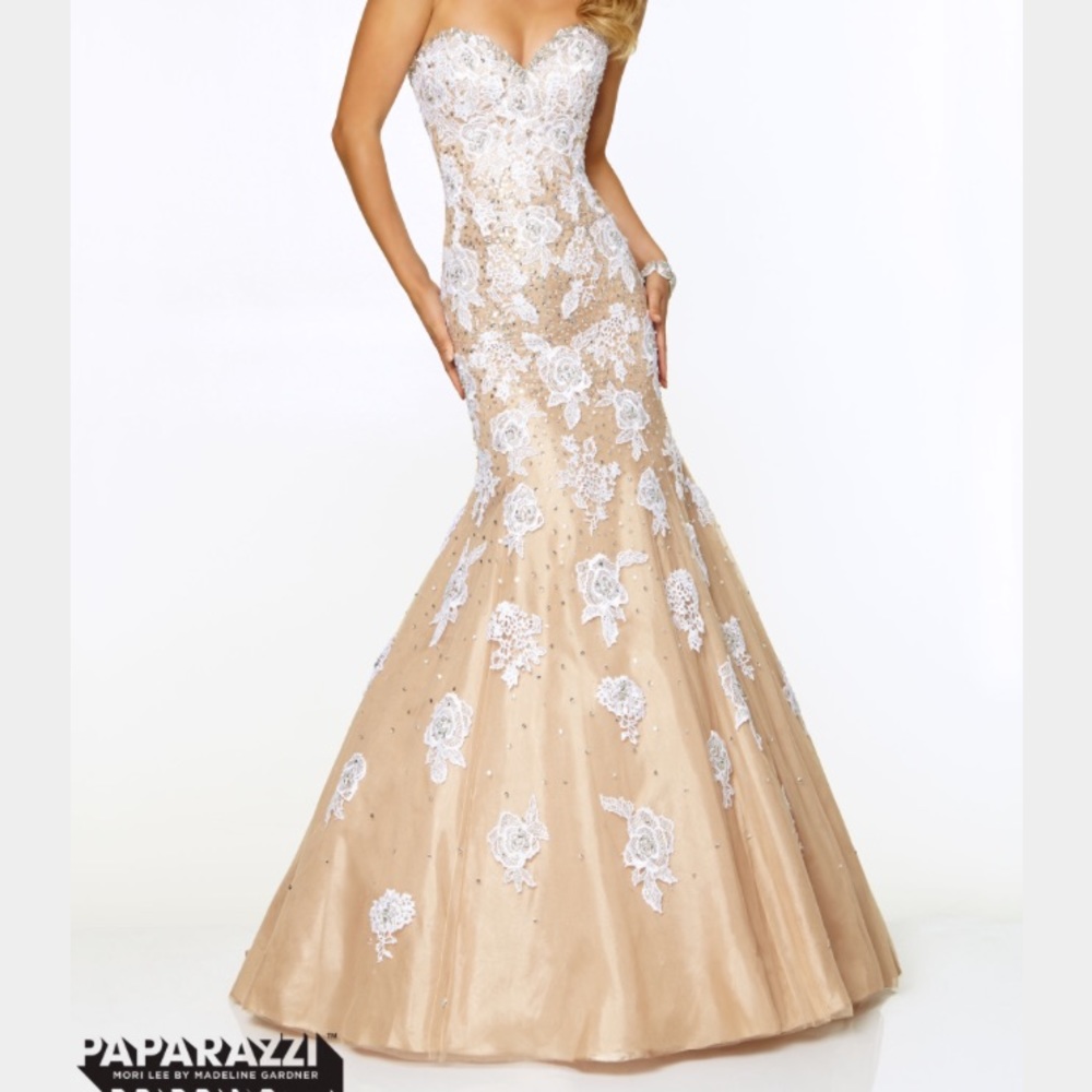 💫HP!💫- nude gold lace mermaid prom pageant dress
