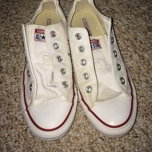 White low top converse!!