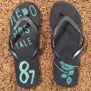 Aeropostale flip flops