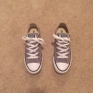 ✨SALE✨Gray Converse