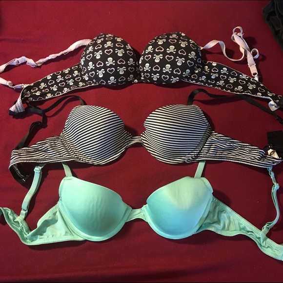 3 bras