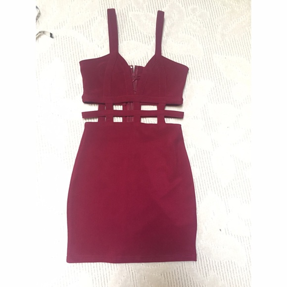 ❌SOLD❌ Tobi Burgundy Cutout Bodycon Dress