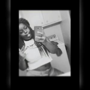 Meet your Posher, Jamiah