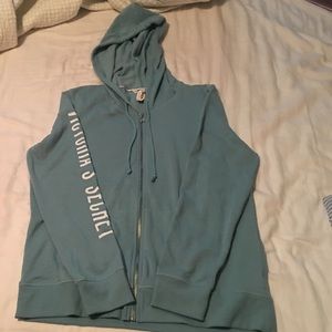 Brand new tags on VS hoodie