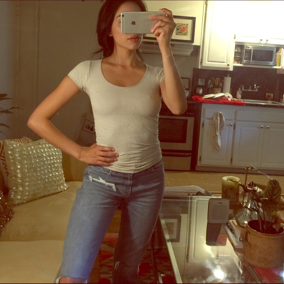 Very flattering nude top