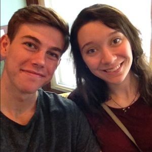 Meet your Posher, Charles