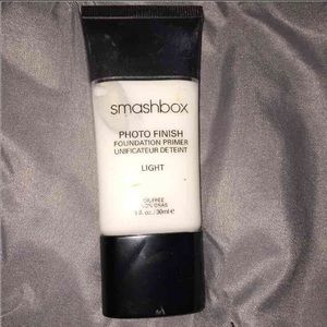 Smashbox primer in light