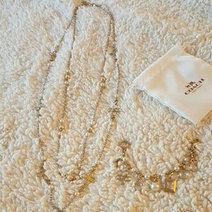 Coach pearl and daisy necklace and bracelet set