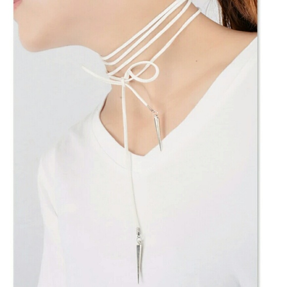 Pendant Rope Choker Necklace - White