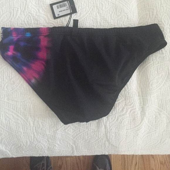 Swimsuit - Picture 3 of 3