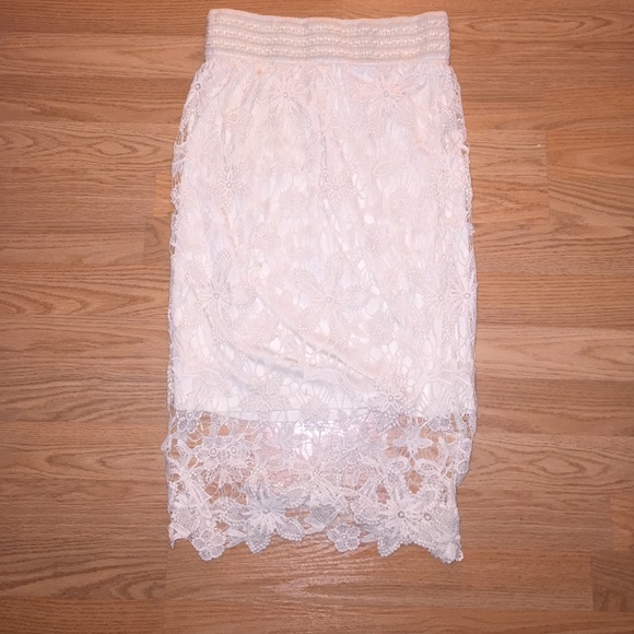🙅SOLD🙅 White Crochet Pencil Skirt