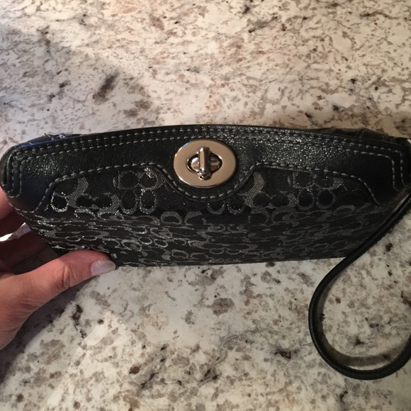 SOLD**coach mini bag...like new - Picture 3 of 3