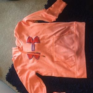 Under armor sweatshirt