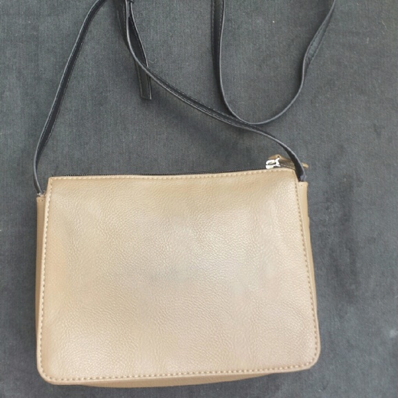Purse - Picture 3 of 4