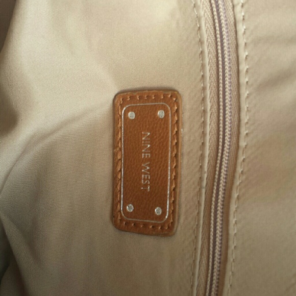Purse - Picture 4 of 4