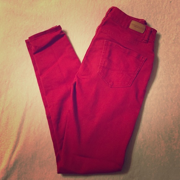 Red size 00 high-waisted jeggings.