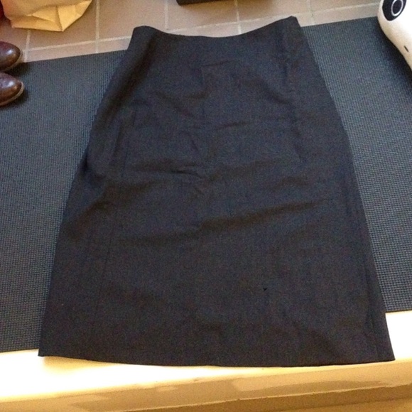 Bnwt Black Midi Banana Rep Pencil Skirt