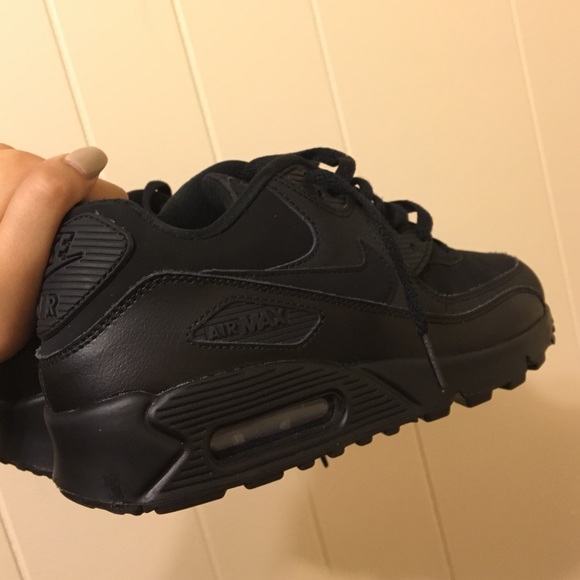 black nike air max