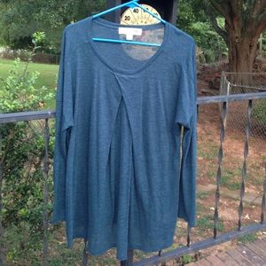 Blue Old Navy Maternity Long-Sleeved Top