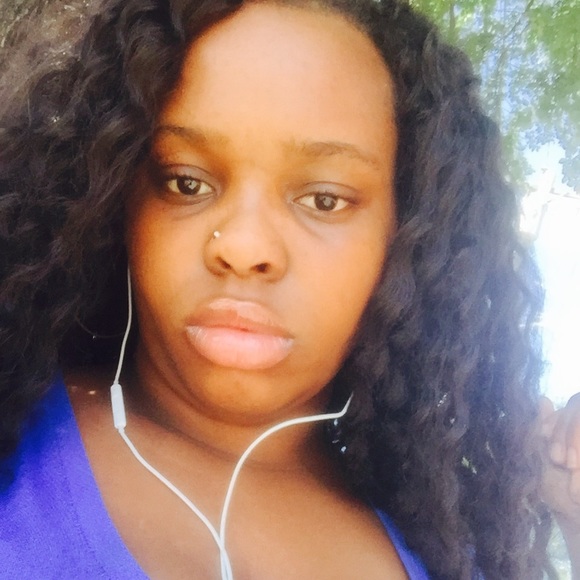 Meet your Posher, Shakieya - Picture 1 of 1