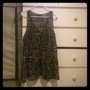 ‼️ FOREVER 21 AZTEC PRINT TANK ‼️