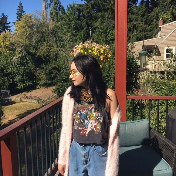 Fuzzy pink cardigan - Picture 2 of 3