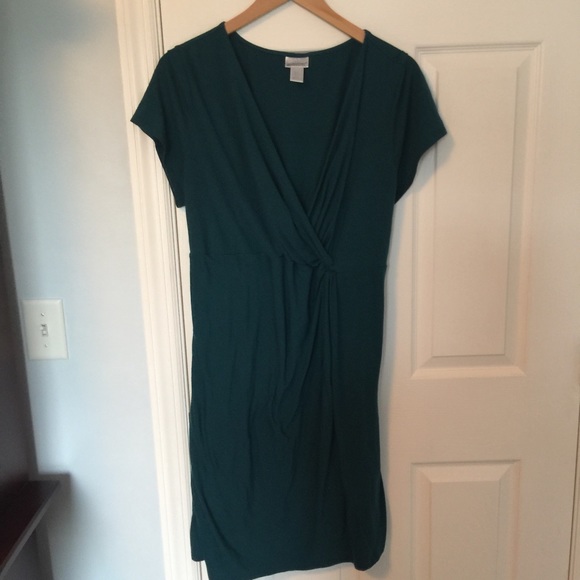 Motherhood and Maternity emerald dress