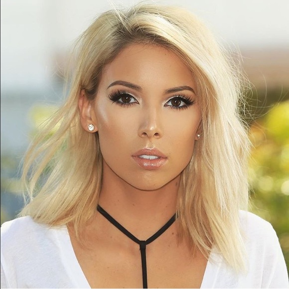 Choker Bralette - Picture 3 of 3