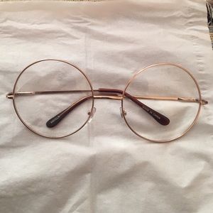 Gold frame round glasses