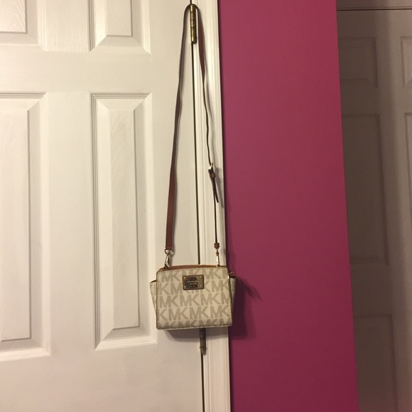Michael kors Selma mini messenger bag