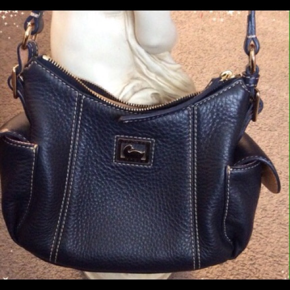 Dooney & Bourke Handbags - FINAL PRICE💥Dooney & Bourke Pocket Satchel