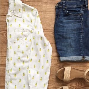 HOST PICK - Pineapple Print White Collared Shirt