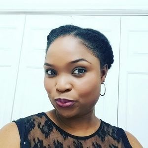 Meet your Posher, Temitope