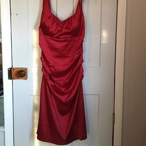 Red body con cocktail dress EUC worn once
