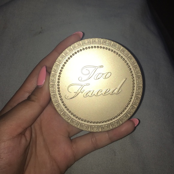 Too faced milk chocolate soleil