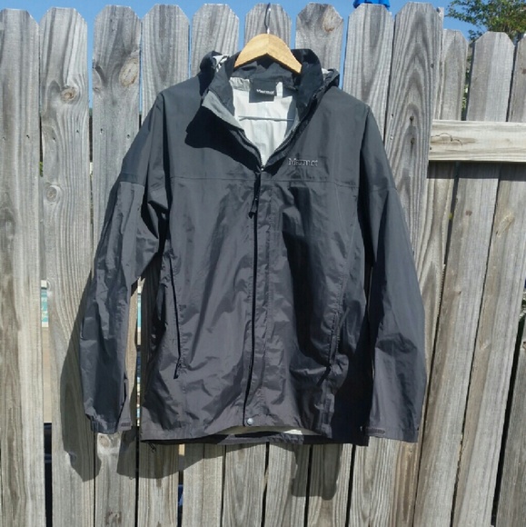 Marmot Other - MEN'S Marmot rain jacket with hood