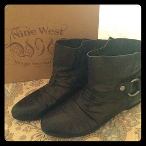 Nine West "Vintage" Black Leather Boots