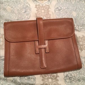 Hermes jije large clutch