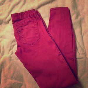 Hot pink Zelda cut express jeans in a size 0