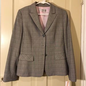 Tahari suit jacket